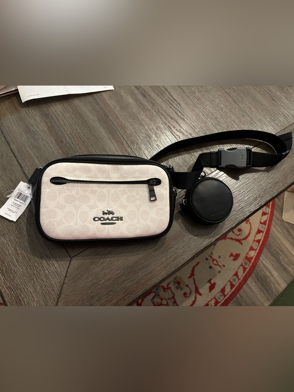 New BEAUTIFUL Coach crossbody purse 🤍 ✨